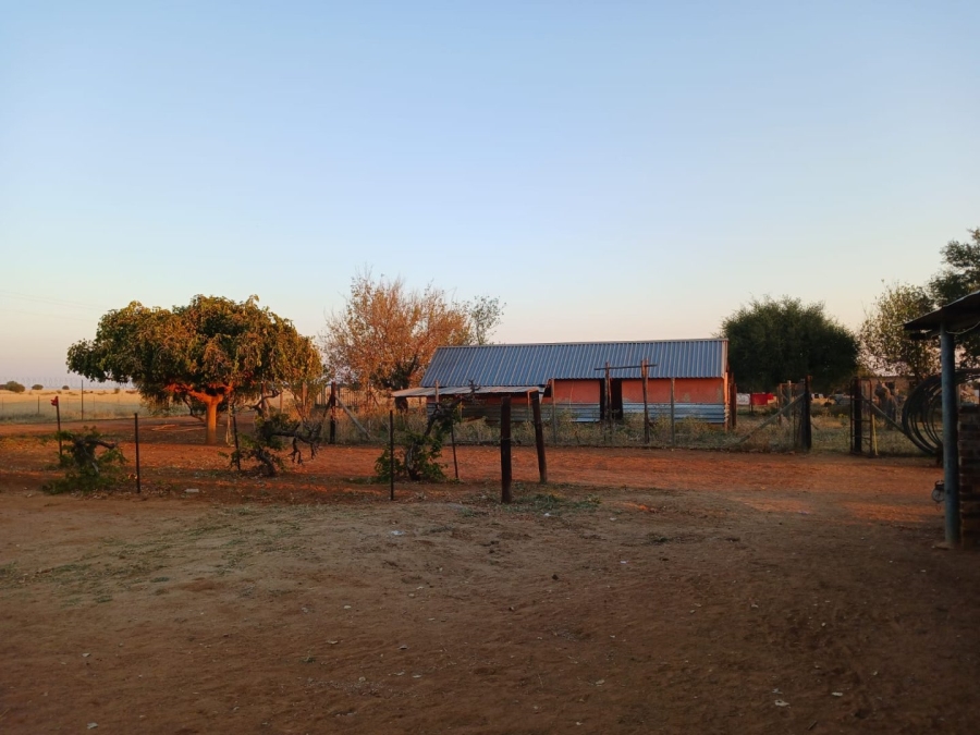  Bedroom Property for Sale in Bloemhof Rural North West